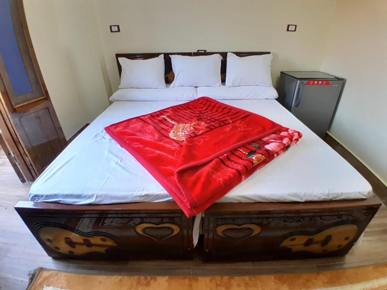 Osiris Guest House Abu Simbel Eksteriør billede